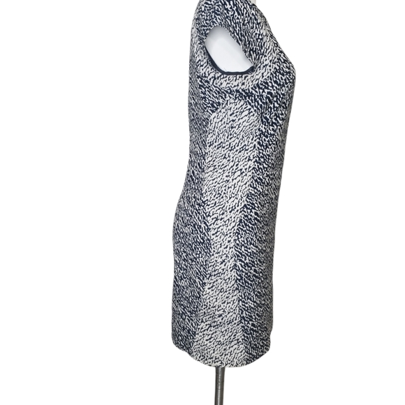 Diane Von Furstenberg Pele Snake Wave Jacquard Aline Dress Size 10 - Picture 3 of 12